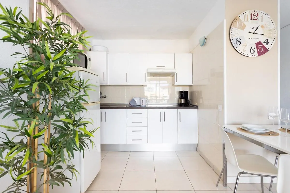 Aparthotel Comodoro- Ravel Los Cristianos  Spain